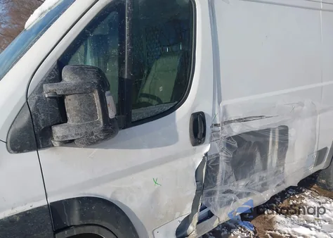 2024 Ram Promaster 1500 Tradesman High Roof 136 Wb W/Pass Seat z USA, uszkodzony, nr VIN 3C6LRVBG3RE148052